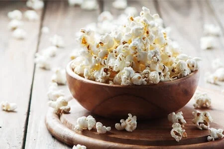 Can gerbils eat popcorn?